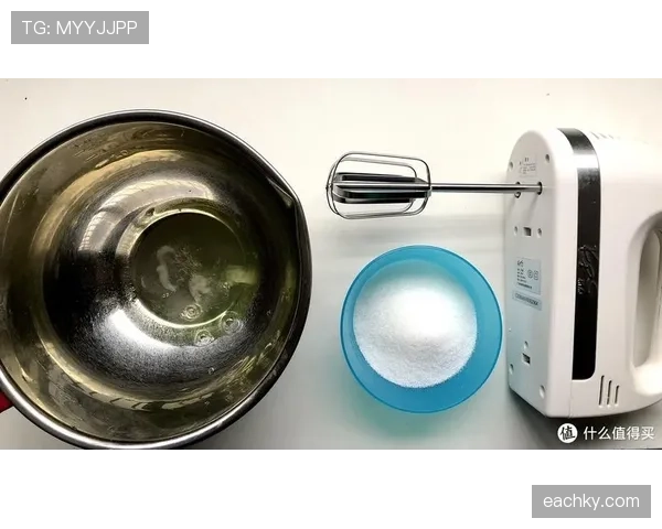 马琳家冰箱里塞满蛋白粉,饮料只喝电解质水 马琳家冰箱里塞满蛋白粉,饮料只喝电解质水